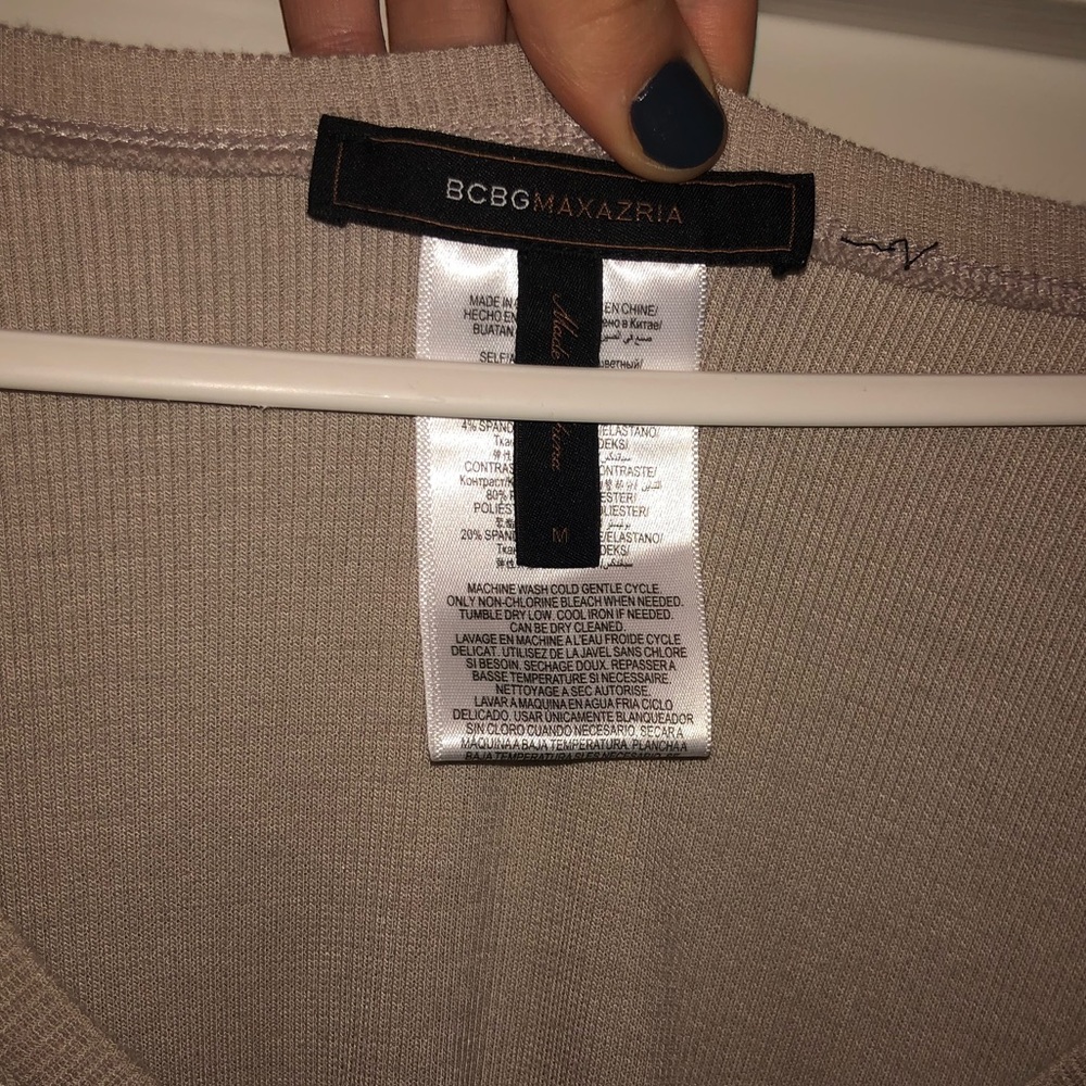 BCBG flowy taupe blouse
